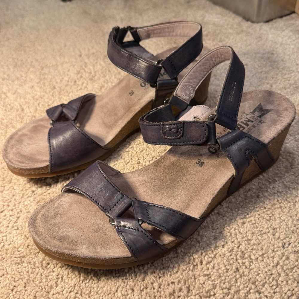 Mephisto Wedge Sandals